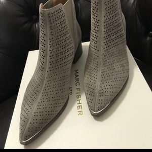 Marc Fisher Genuine Suede Booties Perforated Pull On Point Toe Ankle Boots 8.5